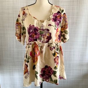 Oddy Floral Top